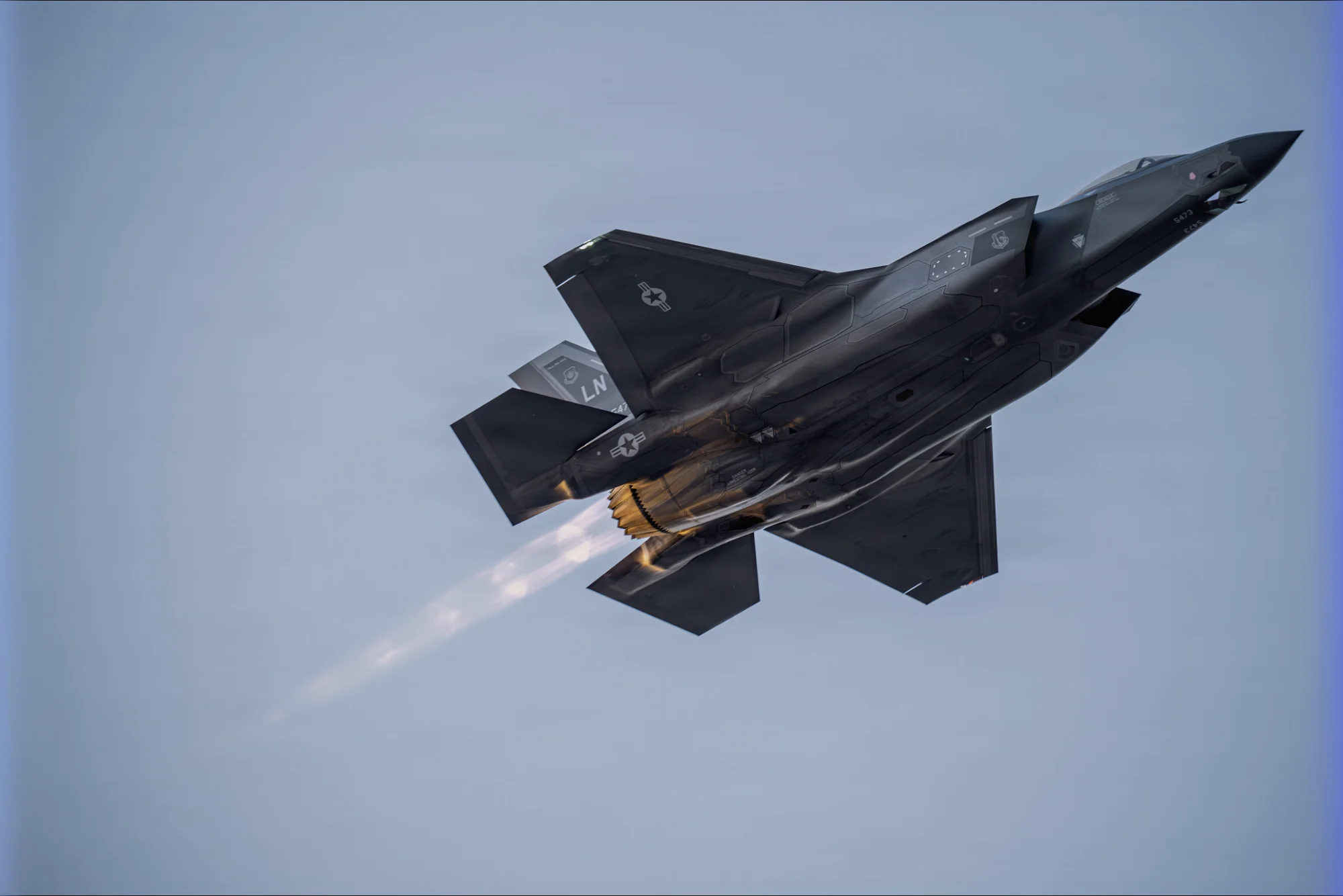 F-35 全後燃器起飛（圖片來源：美軍中央司令部 CENTCOM）